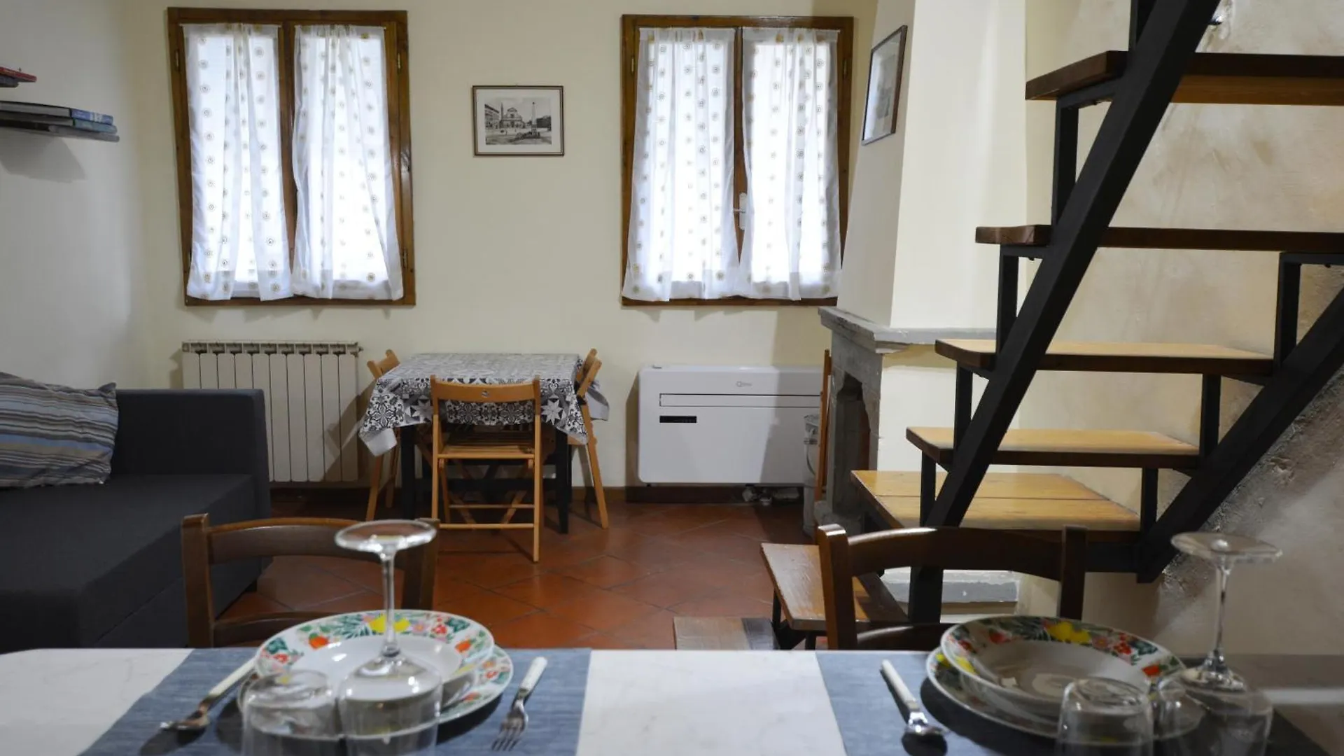 Apartment Unyca - San Lorenzo Loft Florenz
